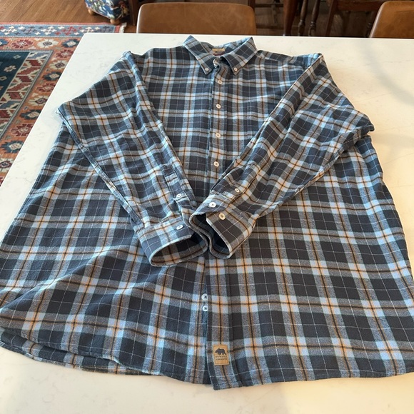 Onward Reserve Men’s Flannel - Size XL - Only Worn Twice! - Picture 2 of 3